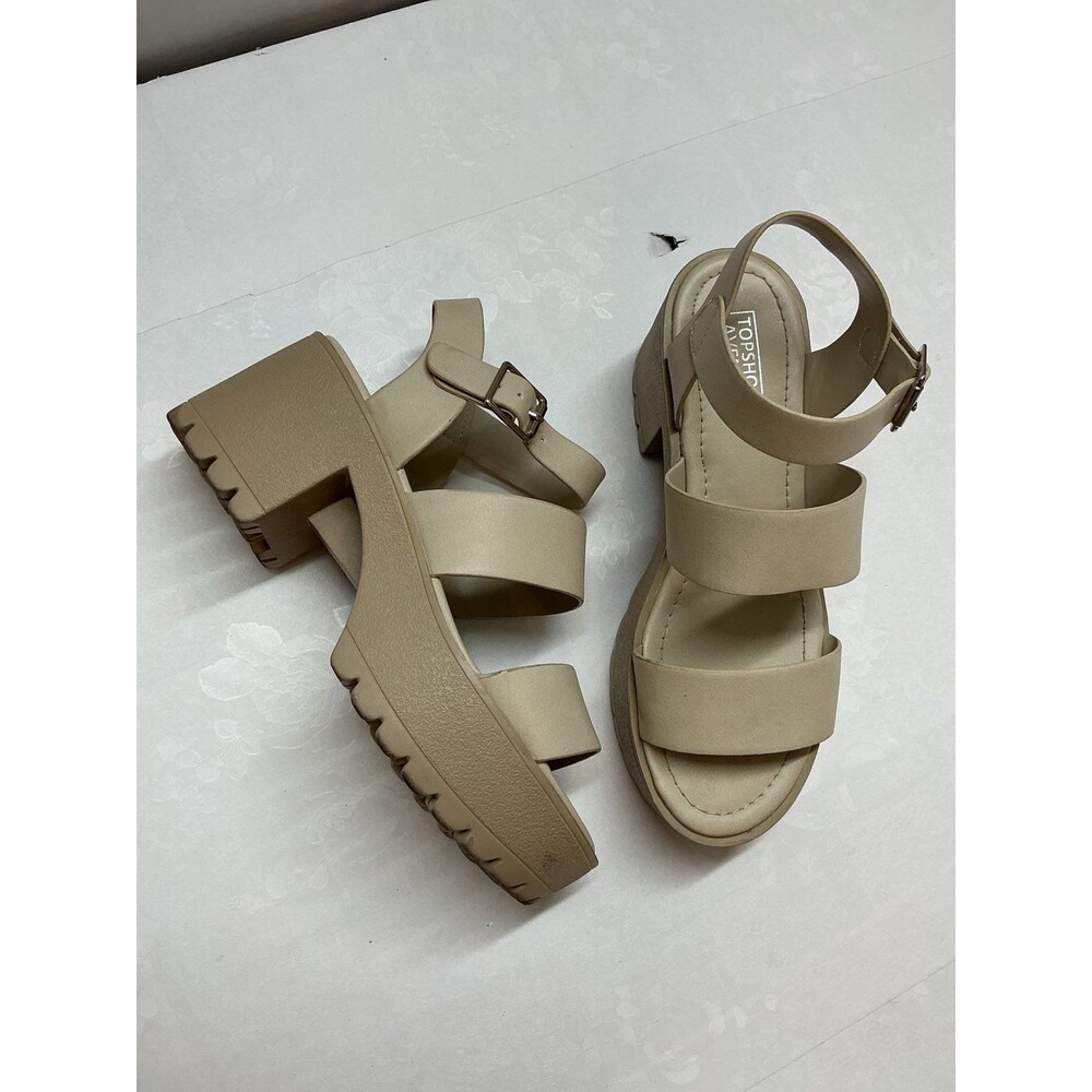 Top shoe avenue Sandals s ii ze 8.5